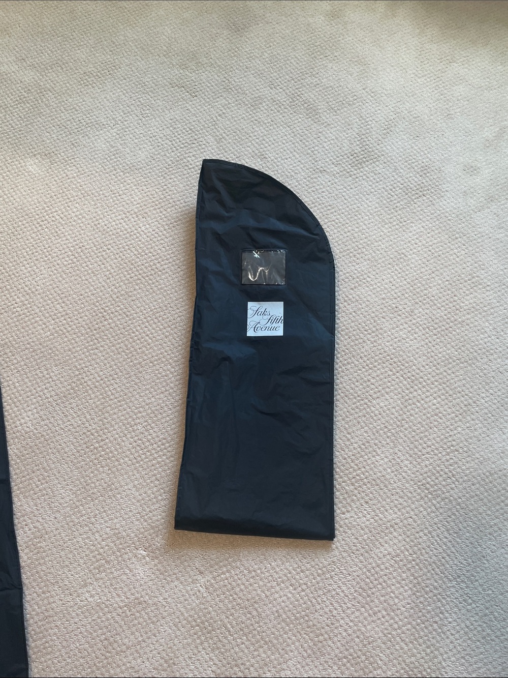 🖤5/$25 saks fifth avenue garment bag